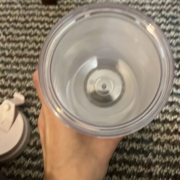 Kate Spade Pink Heart Knot Insulated 16oz Tumbler Cup BPA Free - Picture 5 of 8